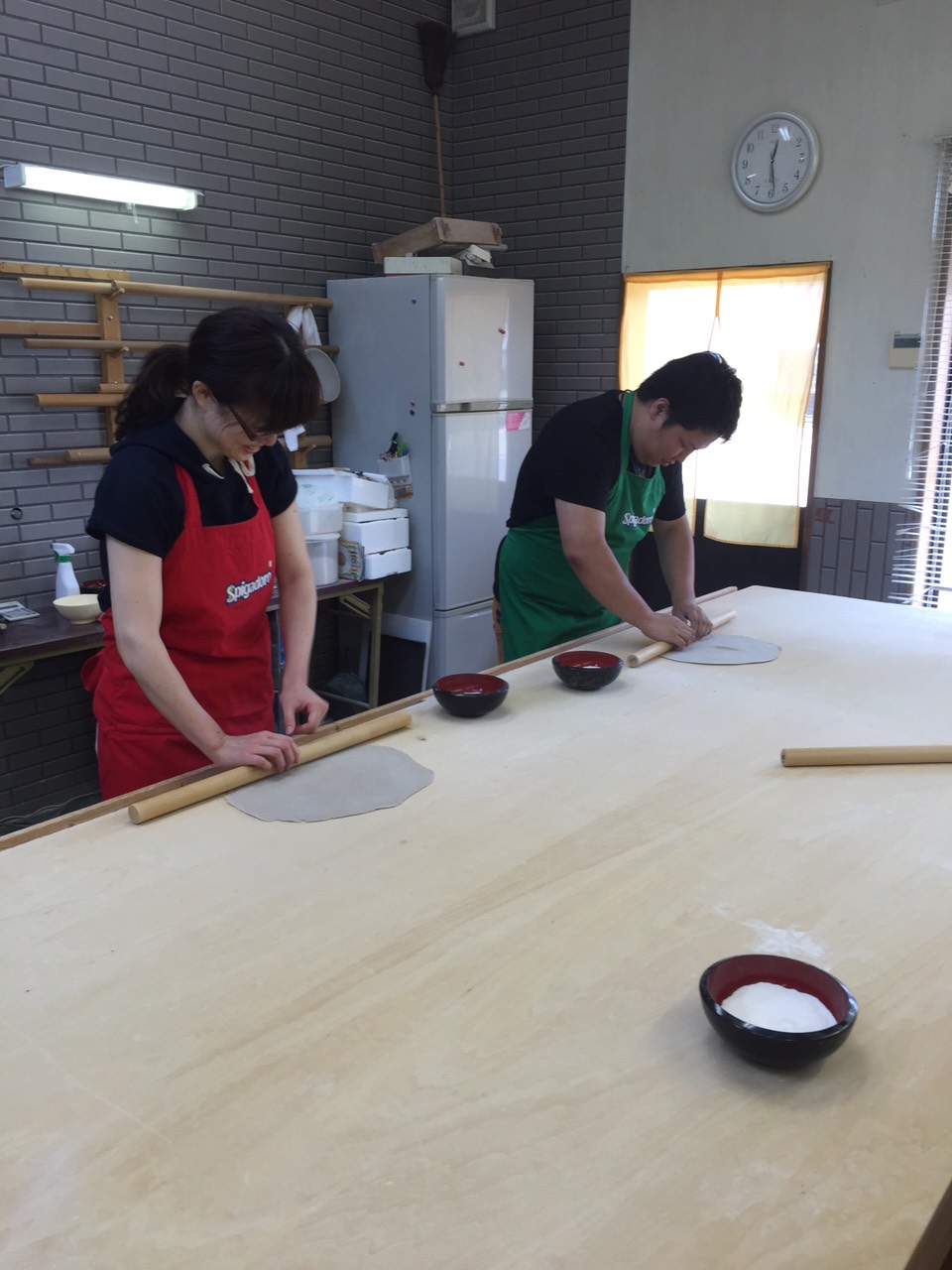 夫婦でそば打ち体験